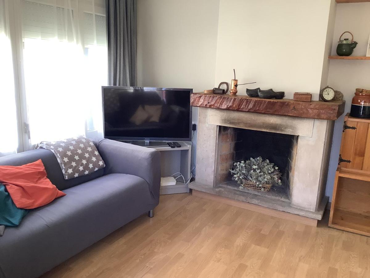 Ferienwohnung Ca La Tita Sort Exterior foto